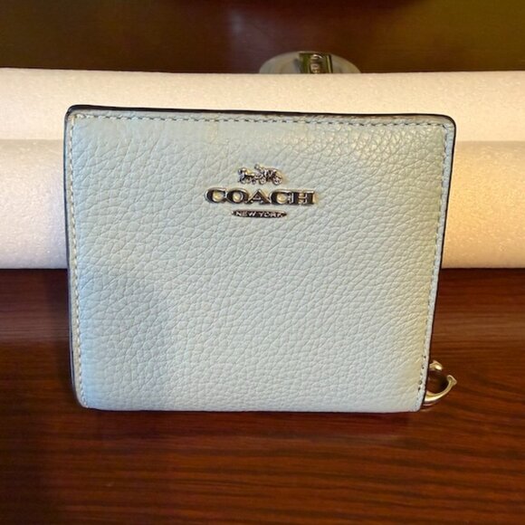 Coach wallet with coin holder - Picture 1 of 5